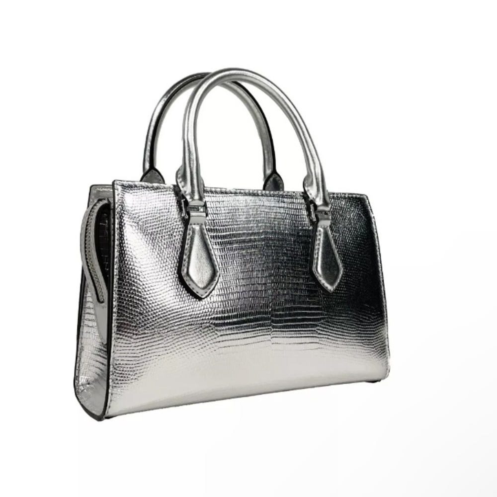 NWT Michael Kors Sheila Small Crossbody Satchel Purse Bag ♥️NEW IN PACKAGING♥️ - Picture 4 of 9